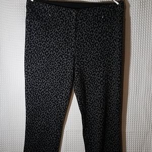 4/$25. Chicos animal print pants size L (12)